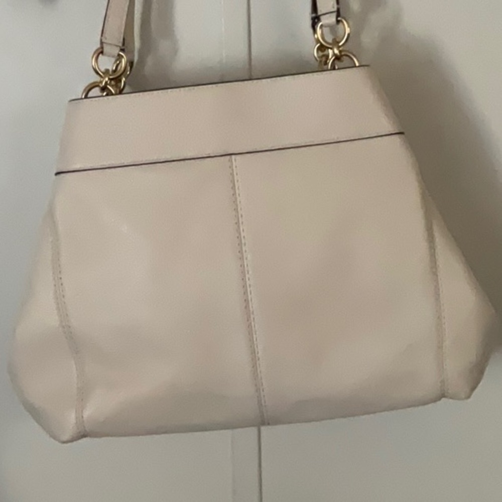 Coach  Leather Bag - Picture 3 of 9